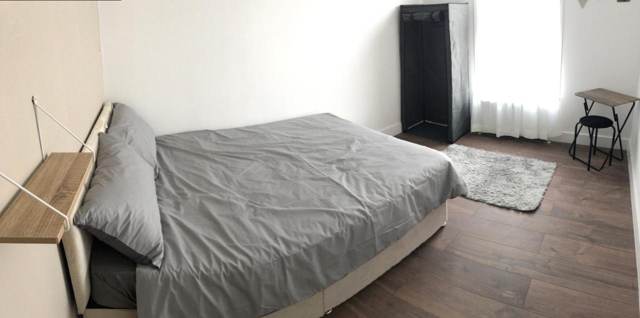 לינה וארוחת בוקר לינקולן Blue House מראה חיצוני תמונה